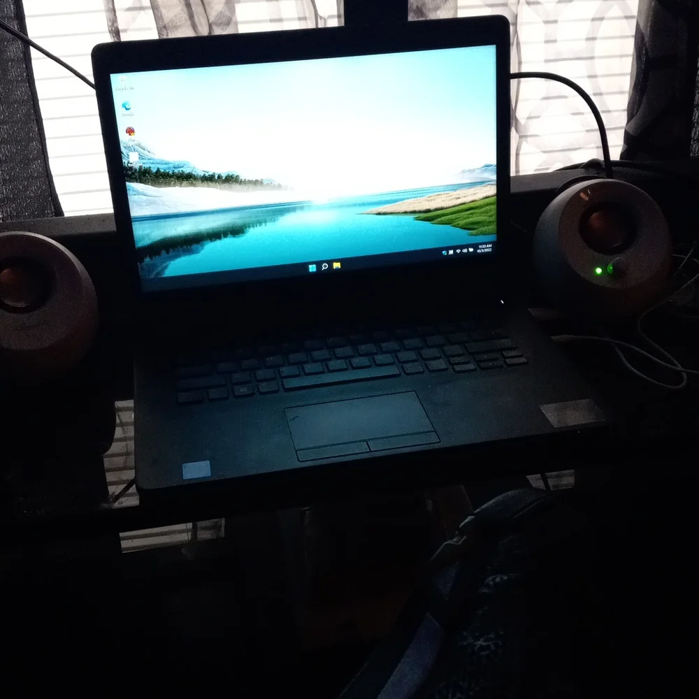 Dell laptop with speakers